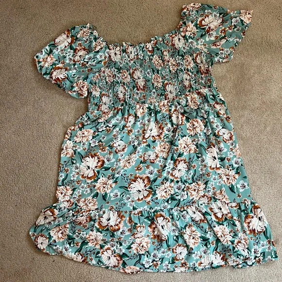 Plus Size LC Lauren Conrad Balloon Sleeve Smocked Floral Midi Dress - Picture 4 of 12